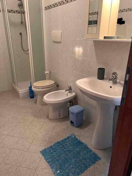 Appartamento Tranquillo Con Patio E Piscina La Caduta Bagian luar foto